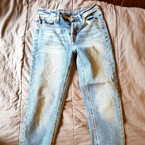 American Eagle Hi Rise Tomgirl Jeans